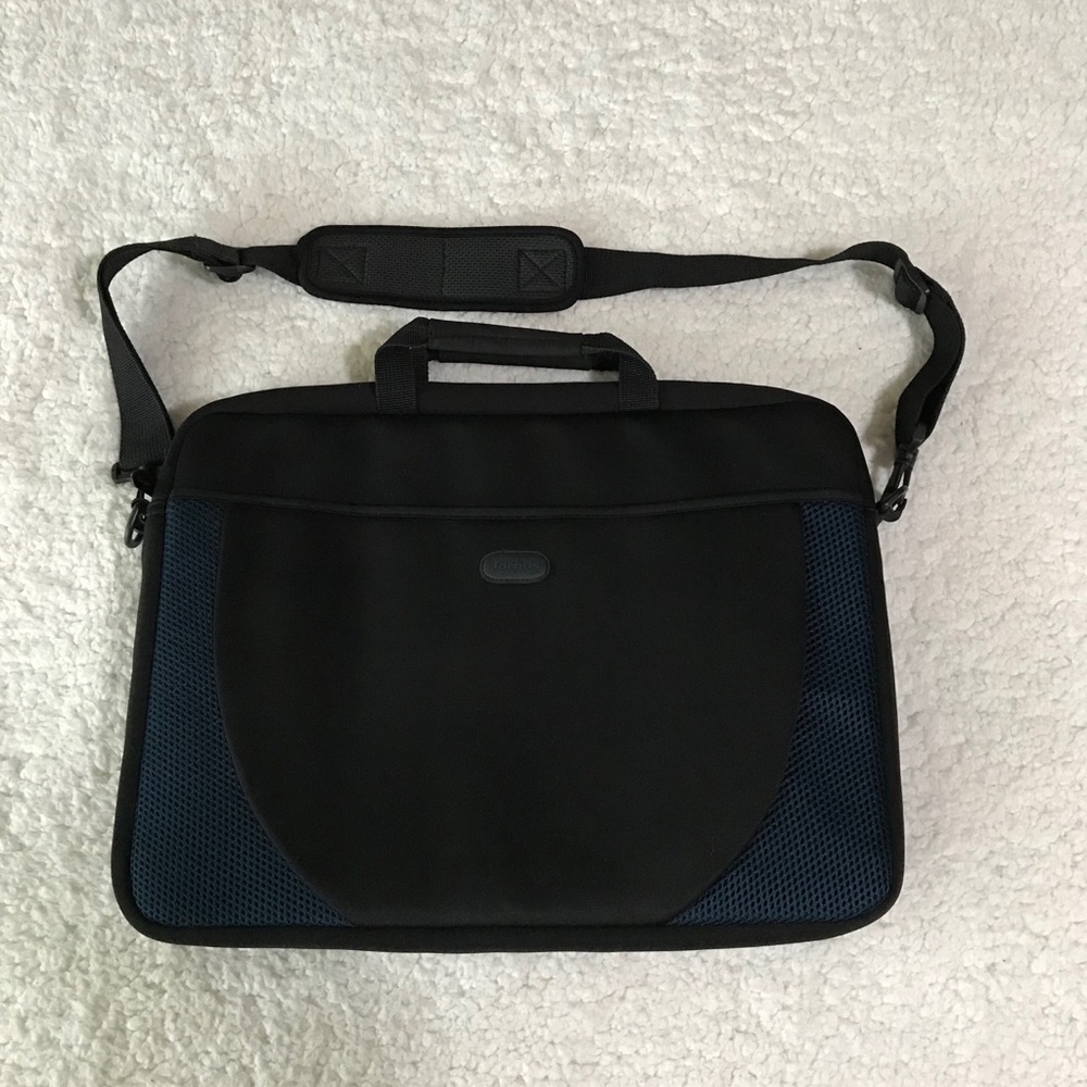 Targus Business Casual Slipcase Laptop Briefcase